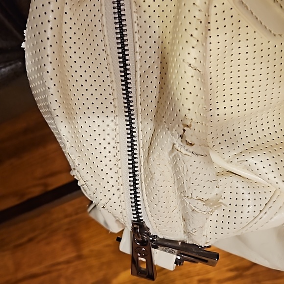 Lululemon bag - Picture 4 of 10